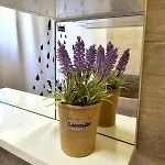 Philoxenia * هيماري