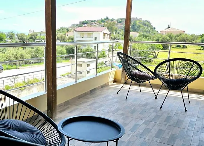Philoxenia Villa *